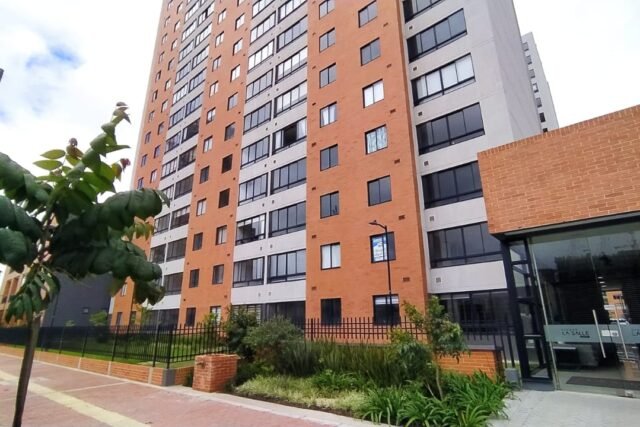 Apartamento en Arriendo, Lyon 2